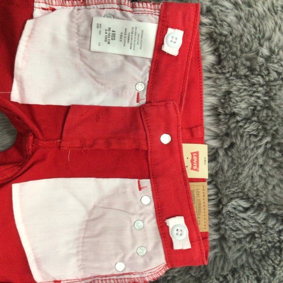 Levi's | Girl's Midi Short | Red | Various Sizes - Picture 3 of 4